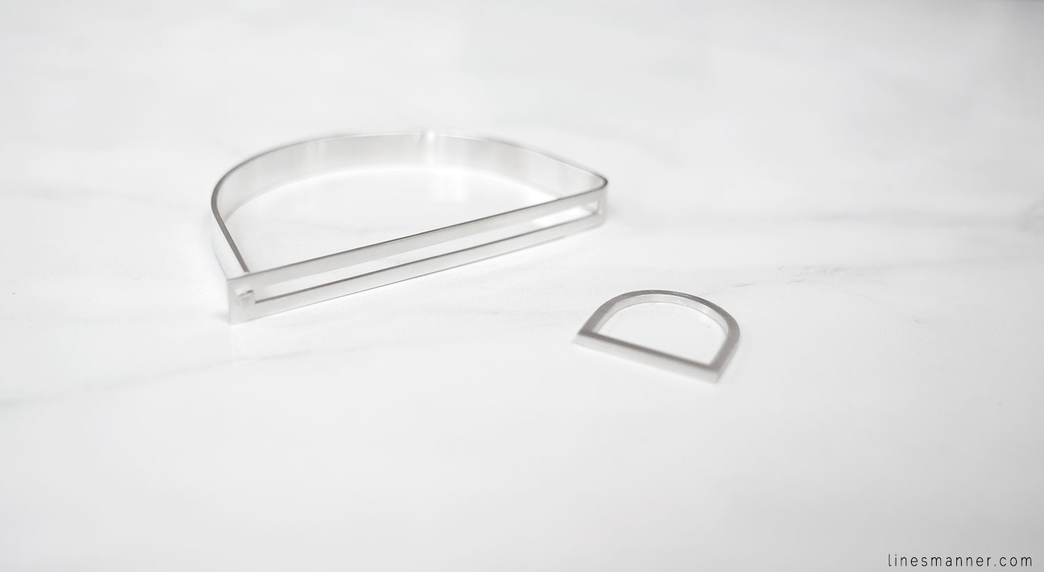 Lines-Manner-Remind-2015-Minimal-Essential-Outfit-Inspiration-Blog-Timeless-Year-Seasons-Details-Travel-Fashion-Versatile-Clean-Sleek-Quality-29