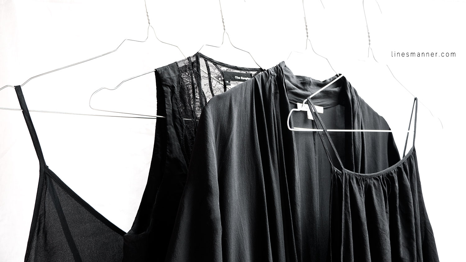 Lines-Manner-Remind-2015-Minimal-Essential-Outfit-Inspiration-Blog-Timeless-Year-Seasons-Details-Travel-Fashion-Versatile-Clean-Sleek-Quality-54