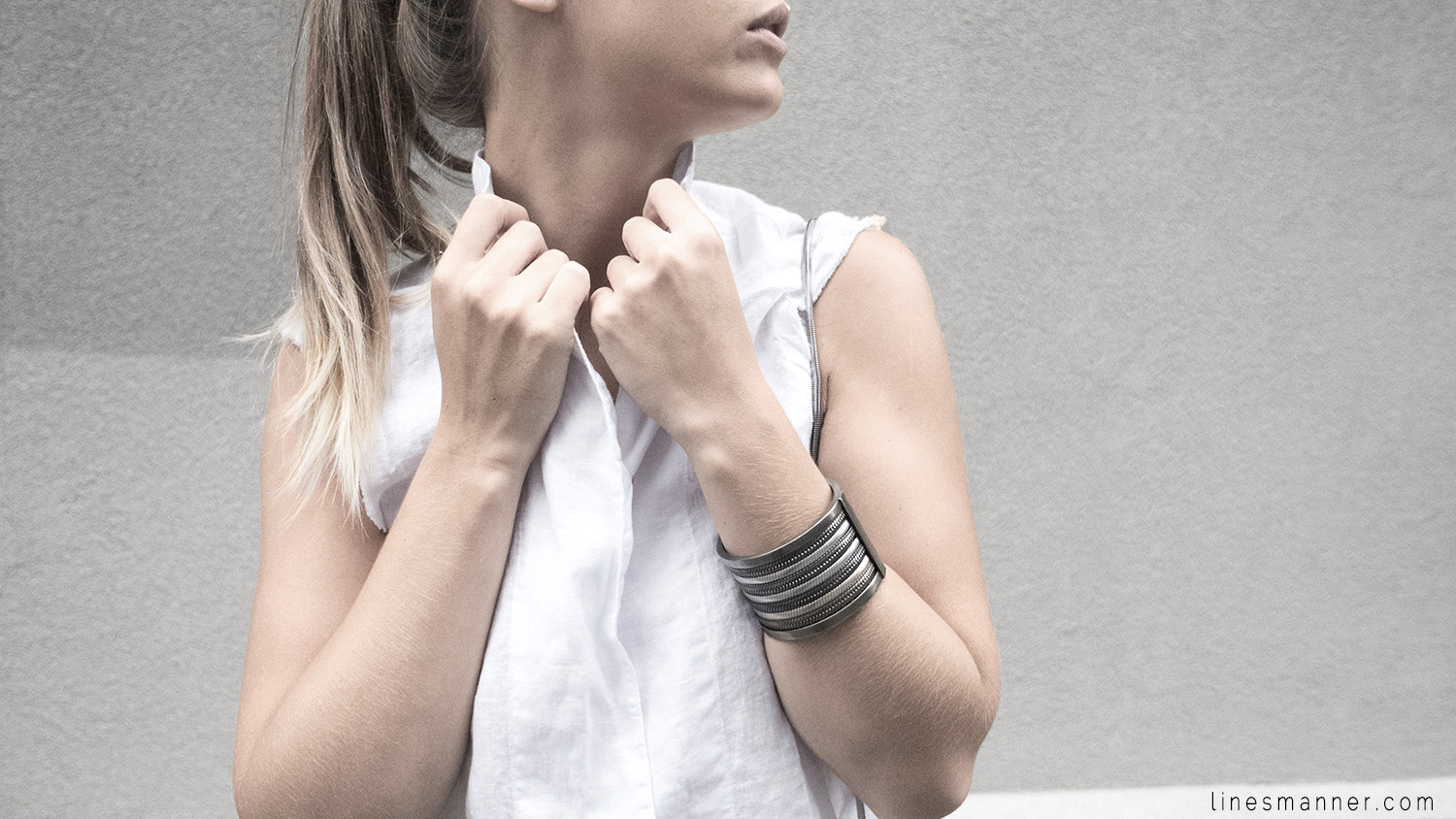 Lines-Manner-Remind-2015-Minimal-Essential-Outfit-Inspiration-Blog-Timeless-Year-Seasons-Details-Travel-Fashion-Versatile-Clean-Sleek-Quality-9