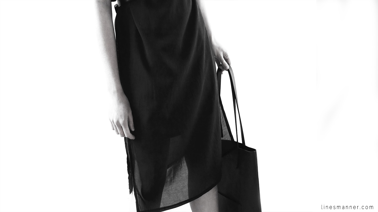 Lines-Manner-Remind-2015-Minimal-Essential-Outfit-Inspiration-Blog-Timeless-Year-Seasons-Details-Travel-Fashion-Versatile-Clean-Sleek-Quality-12