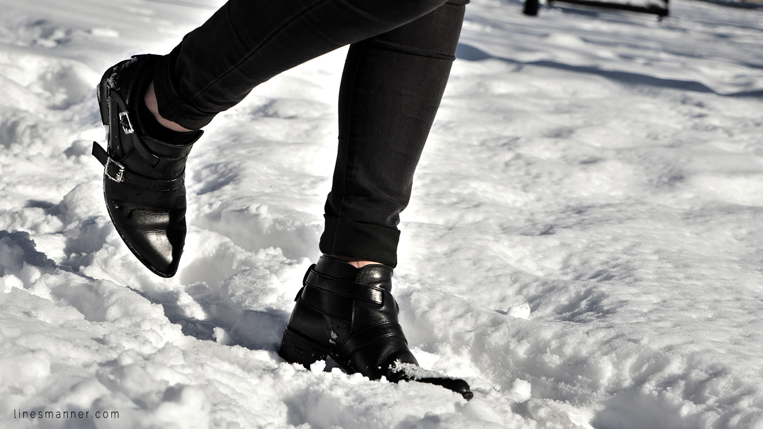 Lines-Manner-Remind-2015-Minimal-Essential-Outfit-Inspiration-Blog-Timeless-Year-Seasons-Details-Travel-Fashion-Versatile-Clean-Sleek-Quality-18