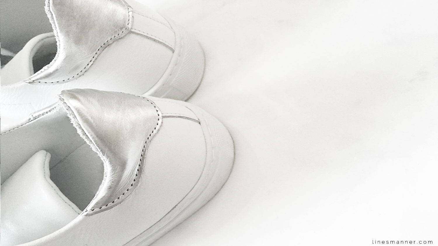 Lines-Manner-Minimal-Axel_Arigato-Sneakers-White-Essentials-Comfort-Luxe-Sporty-Edgy-Timeless-1