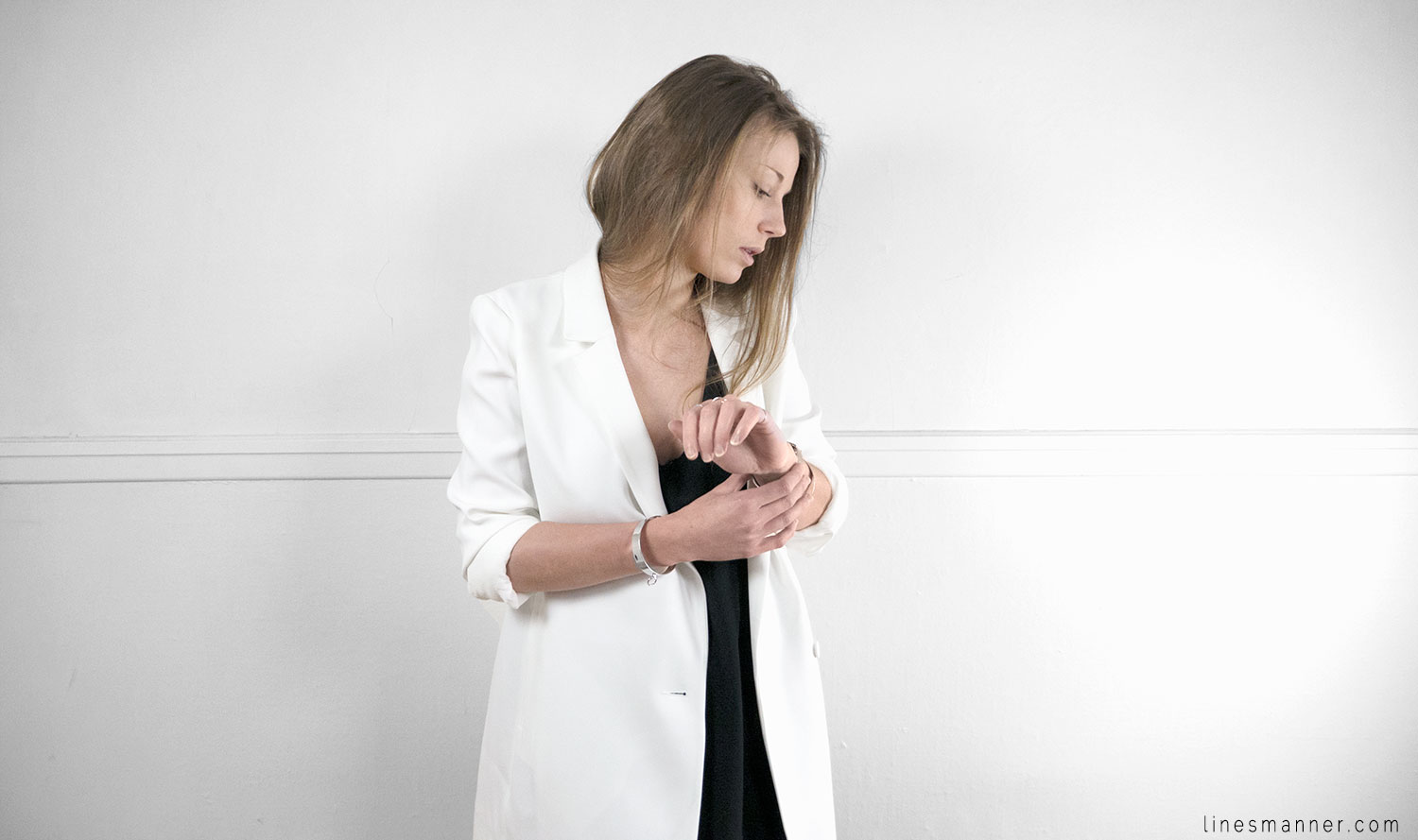 Lines-Manner-Minimal-White-Blazer-Quality-Essential-Brightly-Fresh-Sophistication-Staple-Classics-8