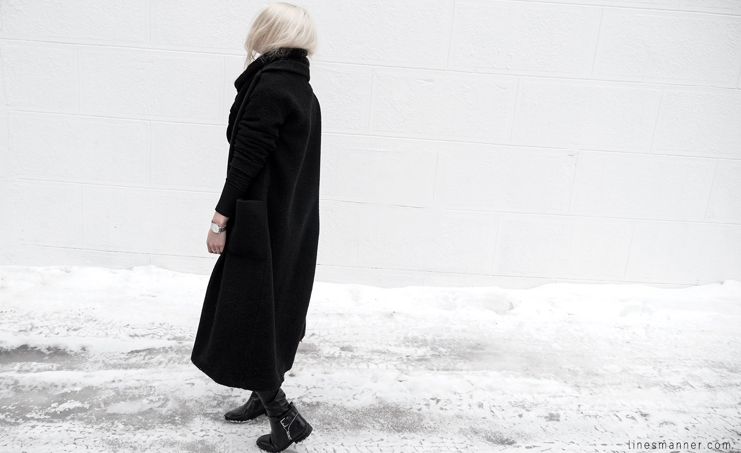 Lines-Manner-All_black_everything-monochrome-essentials-oversize-fit-textures-minimal-details-basics-staples-kayering-bundled-enveloped-silver-leather-19