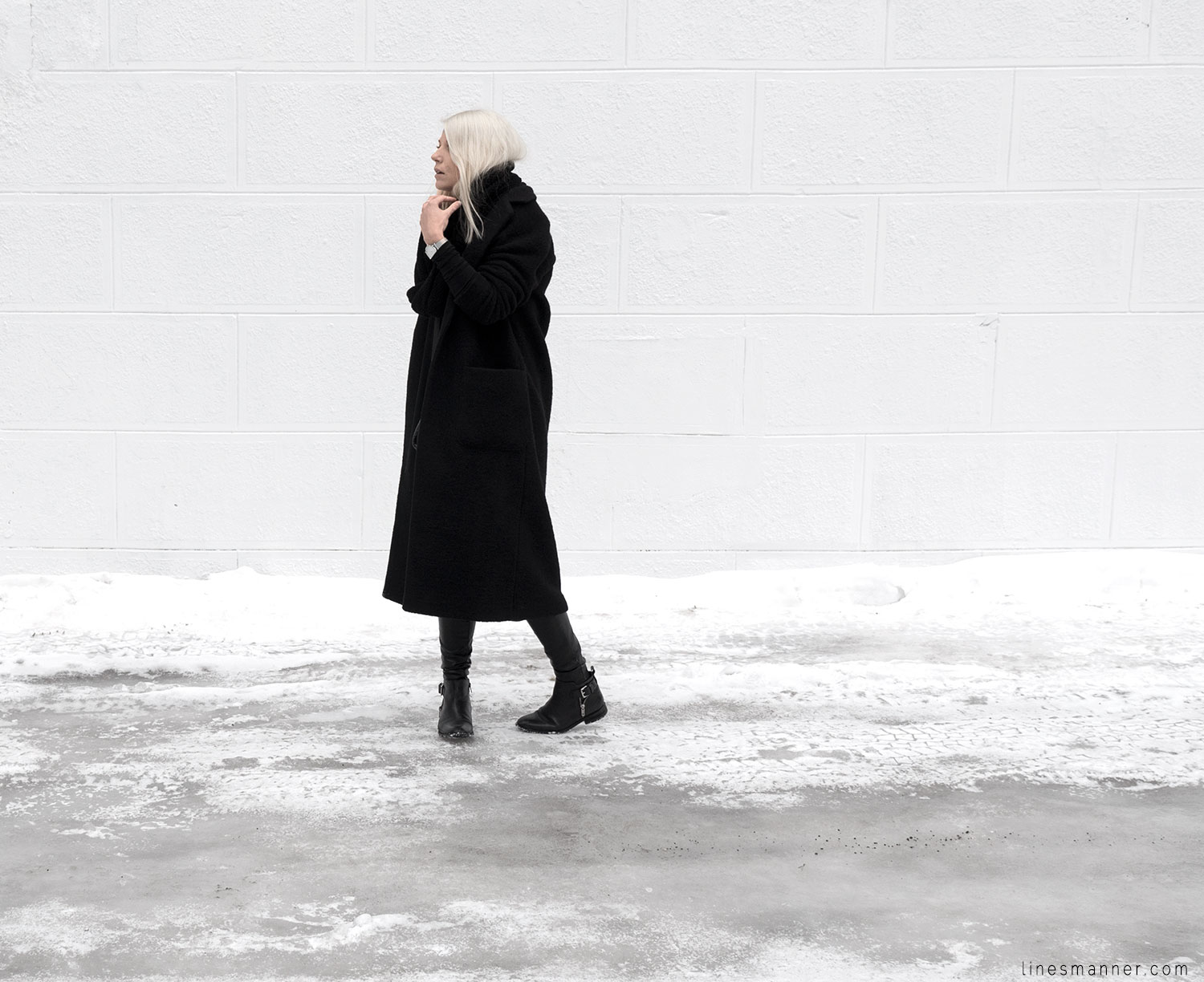 Lines-Manner-All_black_everything-monochrome-essentials-oversize-fit-textures-minimal-details-basics-staples-kayering-bundled-enveloped-silver-leather-14