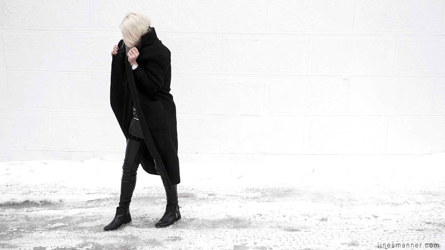 Lines-Manner-All_black_everything-monochrome-essentials-oversize-fit-textures-minimal-details-basics-staples-kayering-bundled-enveloped-silver-leather-3