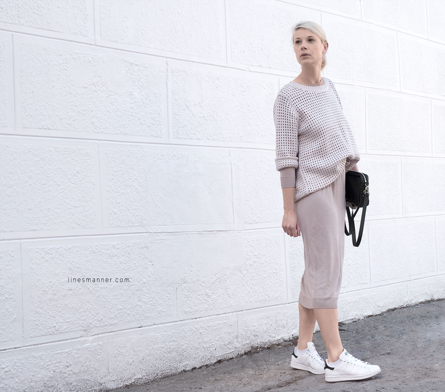 Lines-Manner-Tonal-Shades-Neutrals-Undertones-Essentials-Details-Elegant-Casual-Knit-Maxi_dress-Beige-Cream-Nude-Dimension-Skin-COS-Light-10