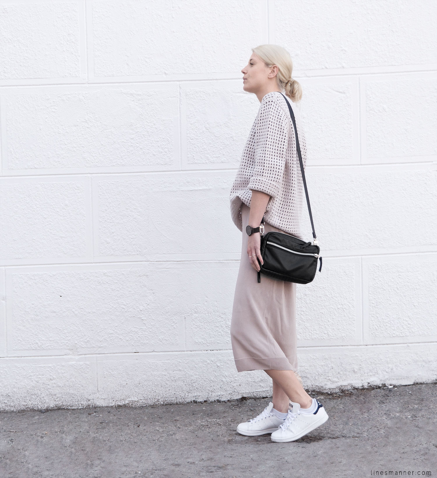 Lines-Manner-Tonal-Shades-Neutrals-Undertones-Essentials-Details-Elegant-Casual-Knit-Maxi_dress-Beige-Cream-Nude-Dimension-Skin-COS-Light-19