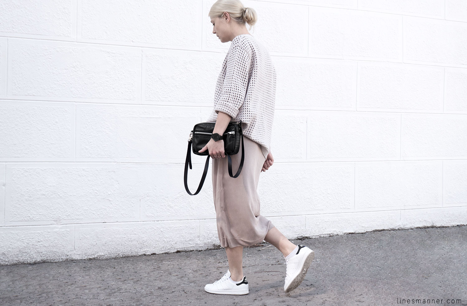 Lines-Manner-Tonal-Shades-Neutrals-Undertones-Essentials-Details-Elegant-Casual-Knit-Maxi_dress-Beige-Cream-Nude-Dimension-Skin-COS-Light-5