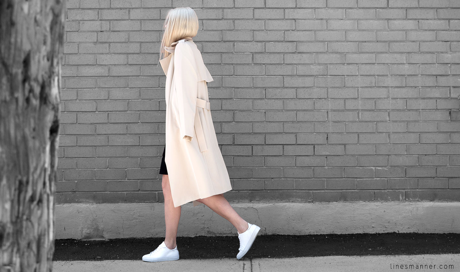 Lines-Manner-Trench-Minimal-Outfits-Fashion-Essentials-Classics-Timeless-Versatile-Details-Hues-Nonchalance-Elegance-Casual-Effortless-12