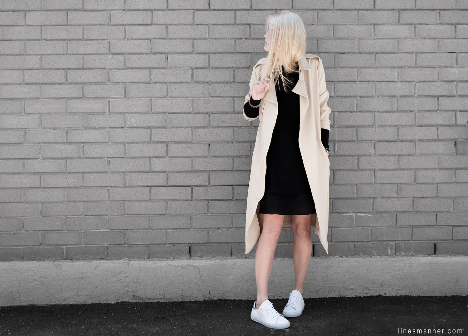 Lines-Manner-Trench-Minimal-Outfits-Fashion-Essentials-Classics-Timeless-Versatile-Details-Hues-Nonchalance-Elegance-Casual-Effortless-6