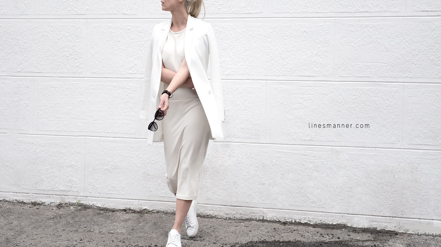 Lines-Manner-Whiteout-Fashion-Outfit-White-Bright-Simplicity-Elegance-Effortless-Anecdote-Degree_Seven-Quality-Summer-Minimal-Essential-Modern-Sleek-Details-6