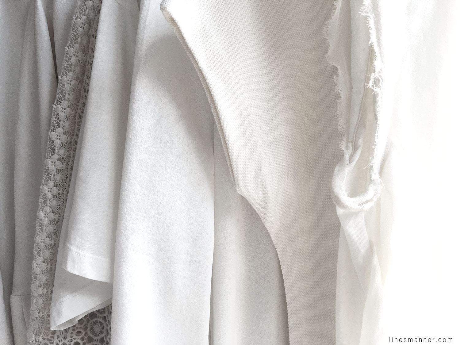 Lines-Manner-Immaculate-Whiteout-White-Off_White-Design-Structure-Clean-Fresh-Sleek-Fashion-Minimal-Wardrobe-Details-Pure-Simplicity-4