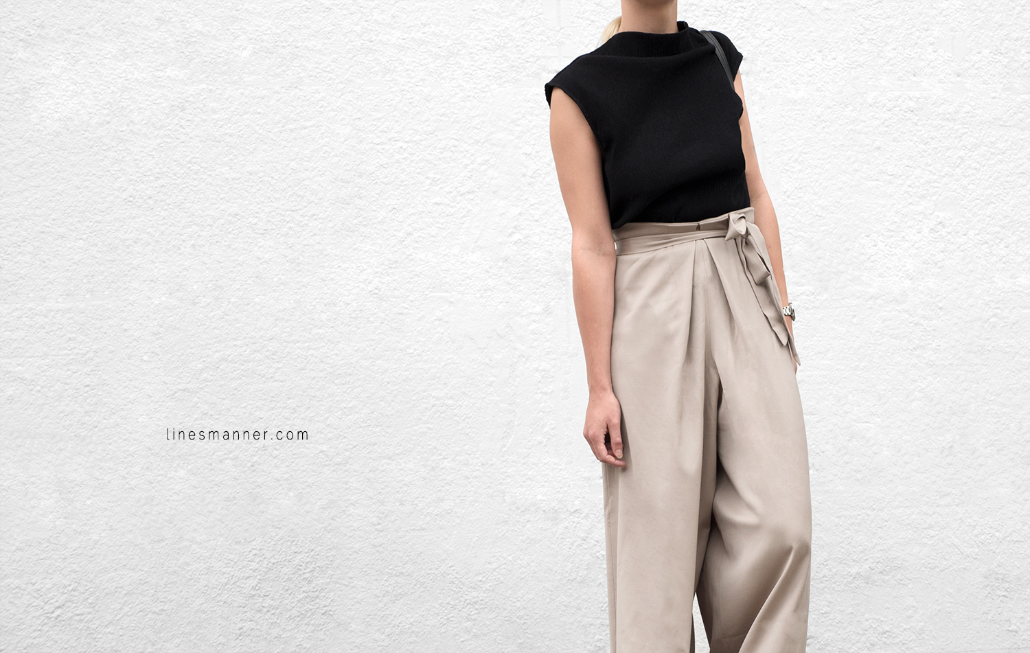 Lines-Manner-Neutrals-Quality-Lora_Gene-Wide_Leg_Pant-Modern-Sophistication-Tailored-Essentials-Details-Simplicity-Summer_vibes-Volume-Proportion-Flowy-7