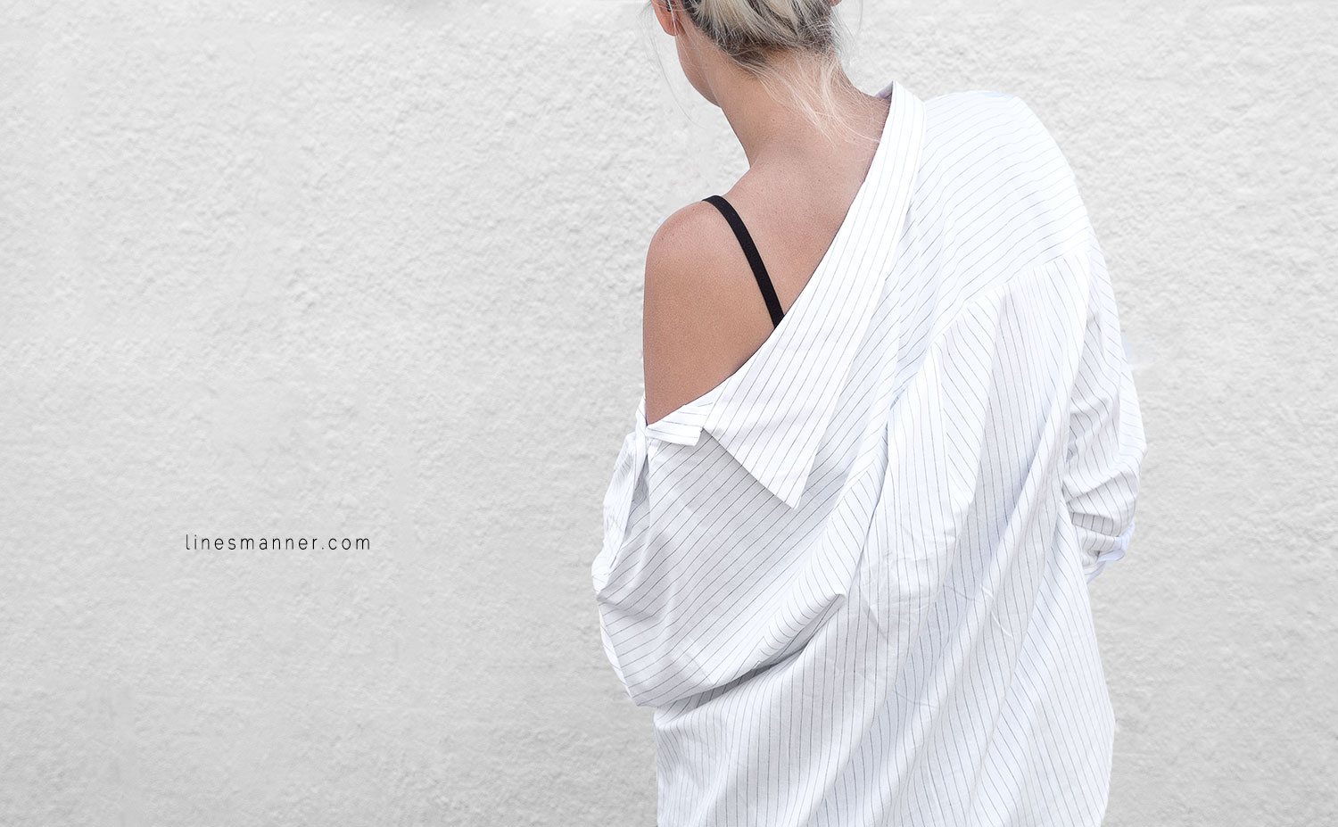 Lines-Manner-Simplicity-Off_shoulder-Monochrome-Noway_Monday-Details-Edgy6Backward-Sleek Statement_piece-Pinstripe-Business-Shirt-Minimal-Essentials-Outfit-Fashion-Minimal_fashion-Slides-Everlane-5