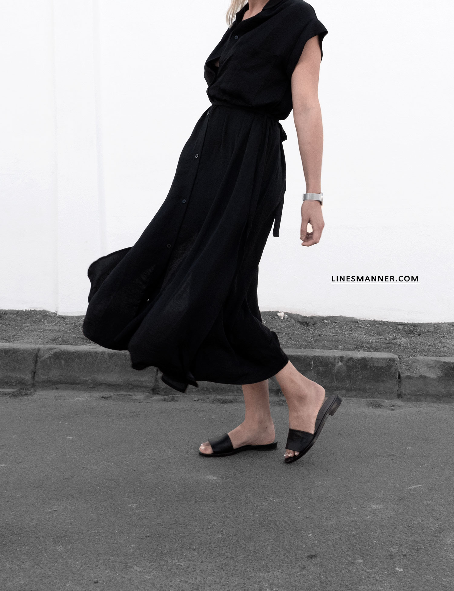 Lines-Manner-All_Black_Everything_Black-MVN-Minimal-Details-Shirt-Dress-Mules-Statement_Piece-Essentials-Throw_On_Piece-10