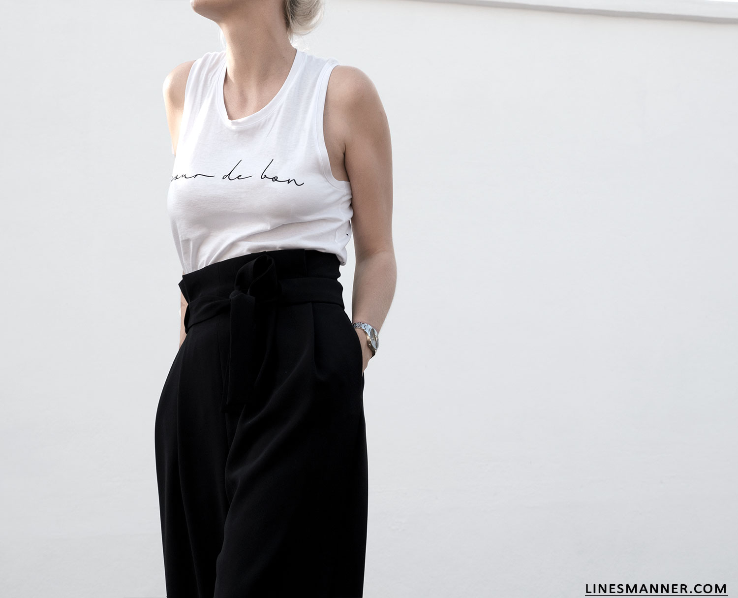 Lines-Manner-Monochrome-Black_and_White-Simplicity-Essentials-High_Waist-Design-Structured-Details-Bon_Label-7