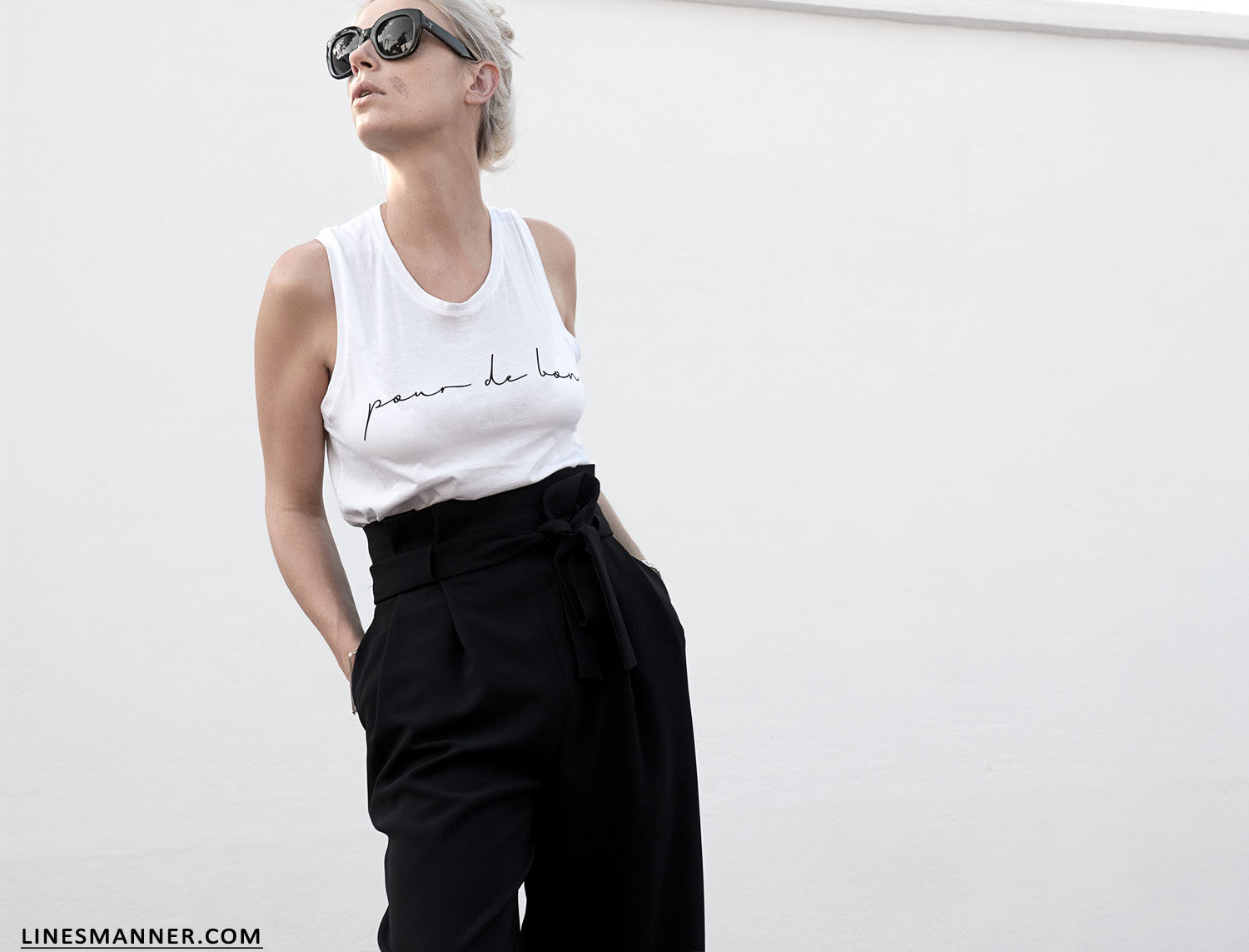 Lines-Manner-Monochrome-Black_and_White-Simplicity-Essentials-High_Waist-Design-Structured-Details-Bon_Label-8