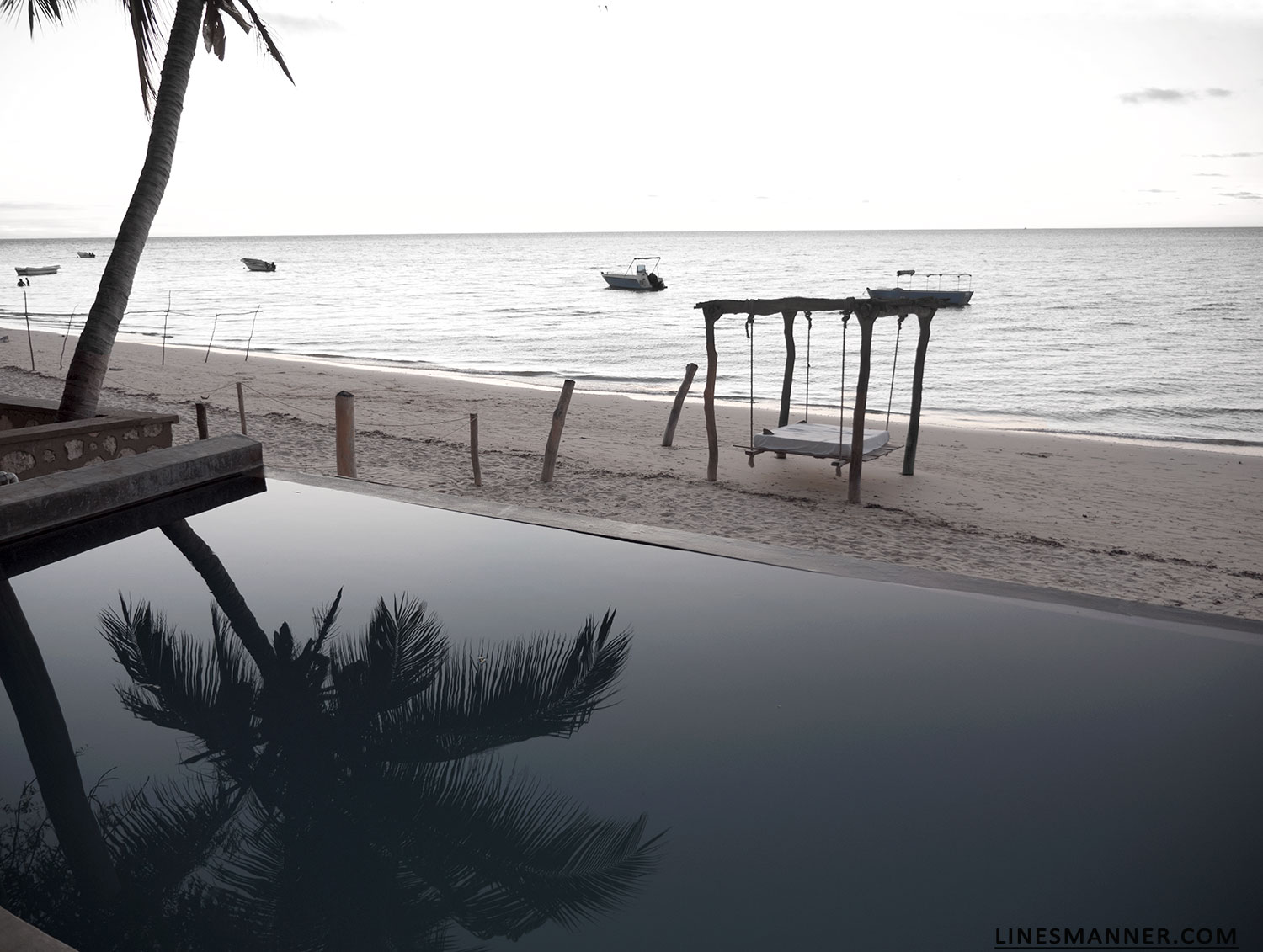 Lines-Manner-Travel-Madagascar-World_Places-Ocean-Landscape-Desert-Photography-Road_Trip-Sea-Sunset-White-16