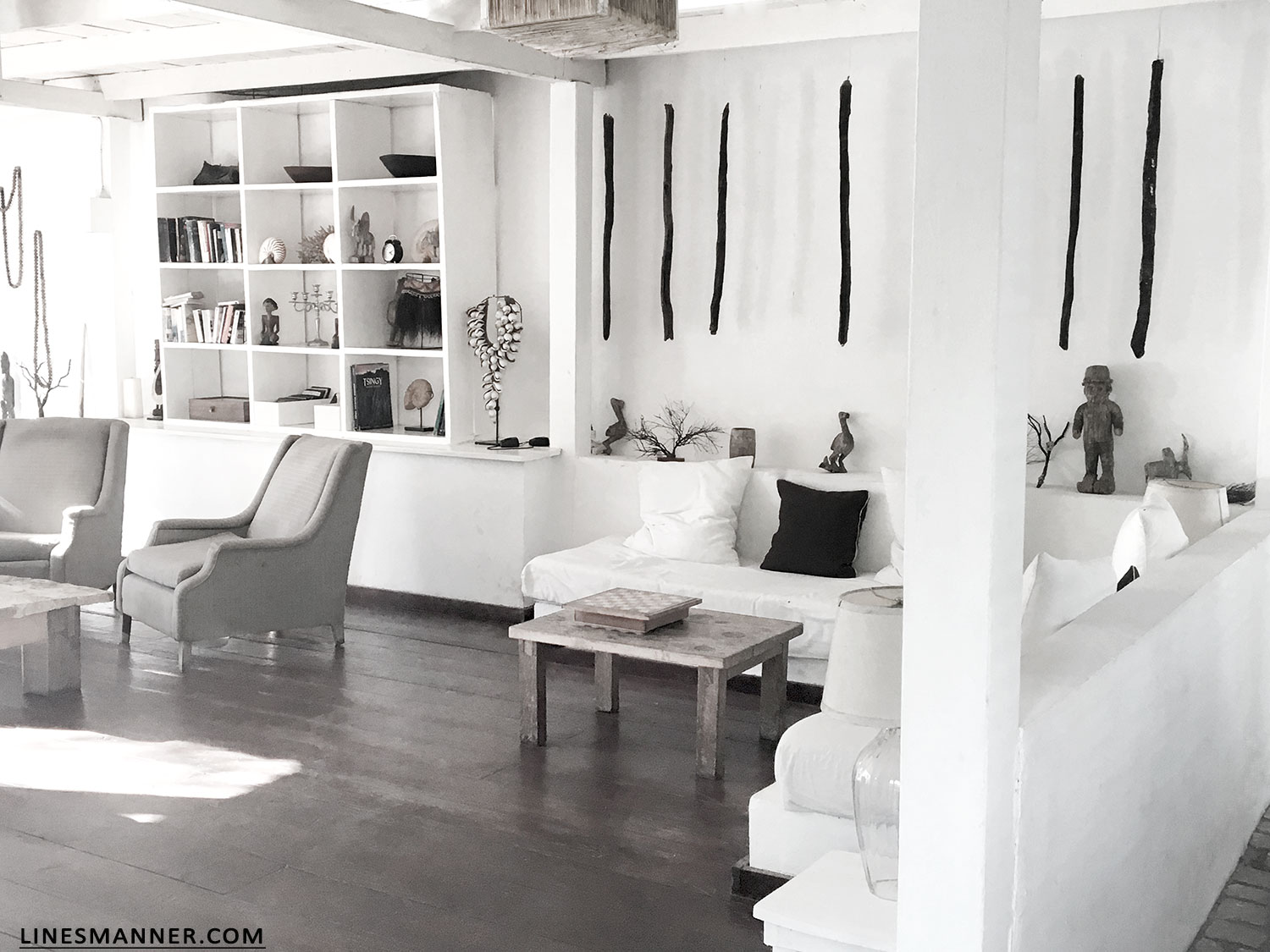 Lines-Manner-Travel-Madagascar-World_Places-Ocean-Landscape-Desert-Photography-Road_Trip-Sea-Sunset-White-22