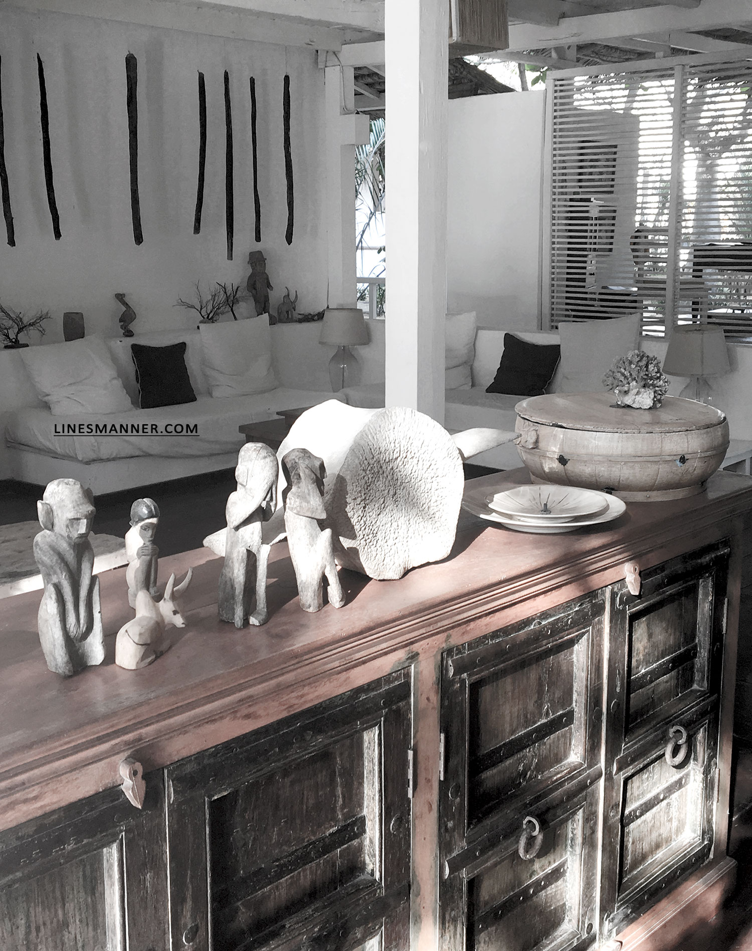 Lines-Manner-Travel-Madagascar-World_Places-Ocean-Landscape-Desert-Photography-Road_Trip-Sea-Sunset-White-21