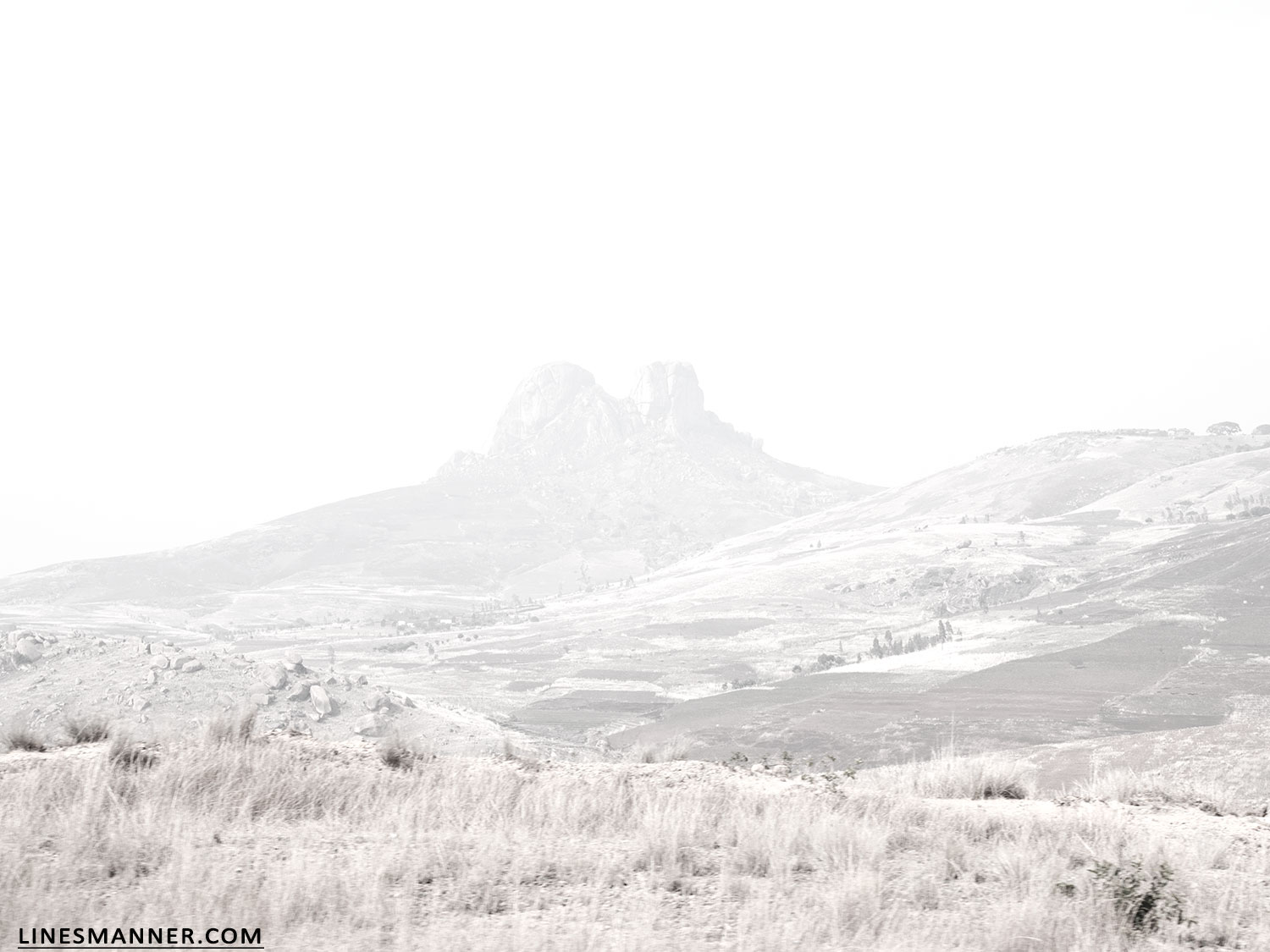 Lines-Manner-Travel-Madagascar-World_Places-Ocean-Landscape-Desert-Photography-Road_Trip-Sea-Sunset-White-27