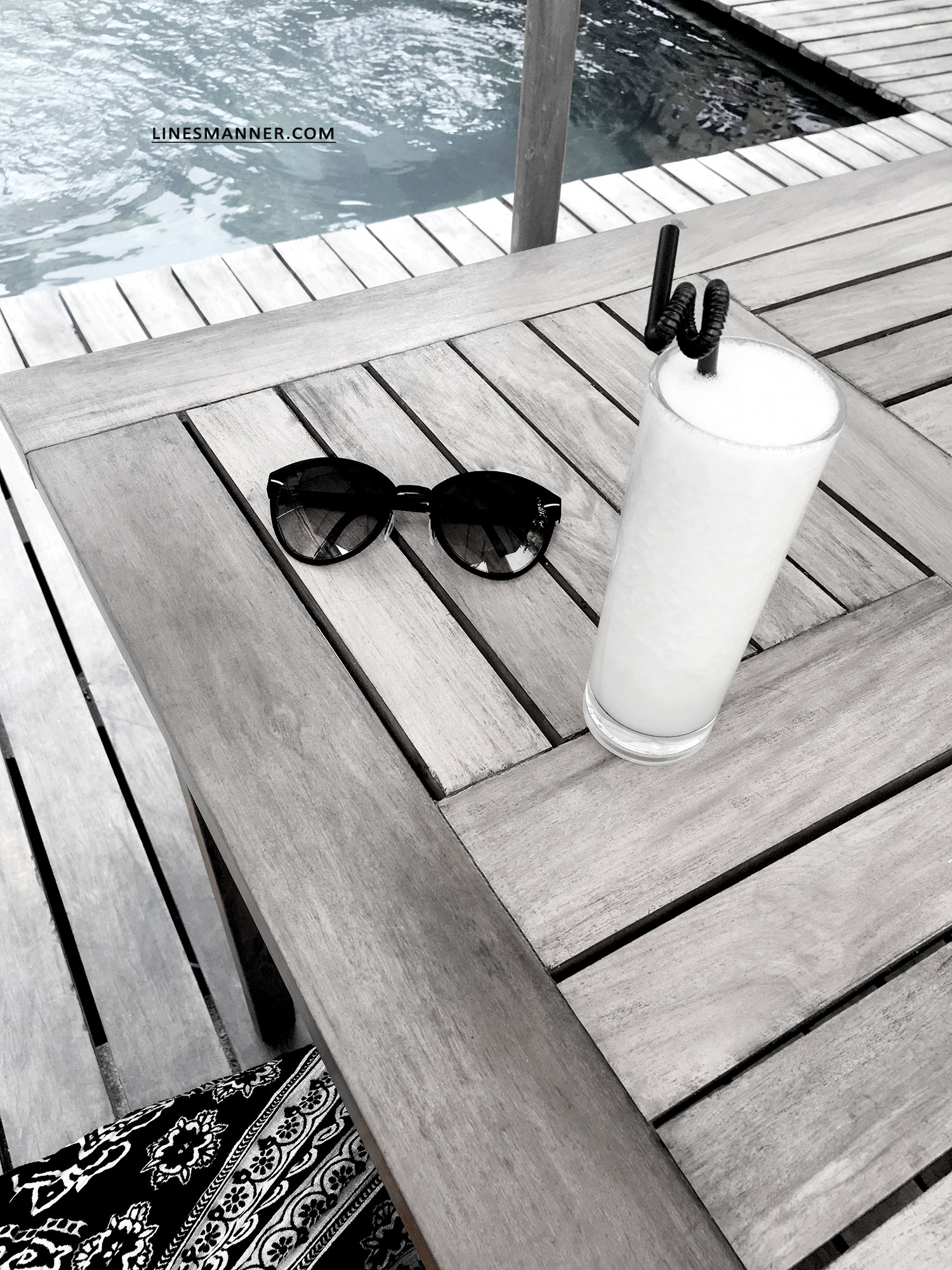 Lines-Manner-Travel-Madagascar-World_Places-Ocean-Landscape-Desert-Photography-Road_Trip-Sea-Sunset-White-2