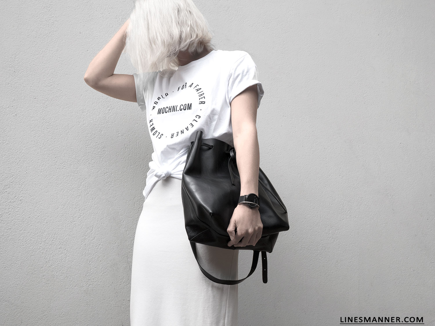 Lines-Manner-Mochni-Slow_Fashion_Plateform-Sustainable-Eco_Fashion-Awareness-Tee-Fairer-World-Conscious-Essentials-Minimal-Monochrome-Quality-Organic-11